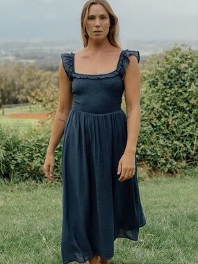 Neuflora Swan Hill Dress